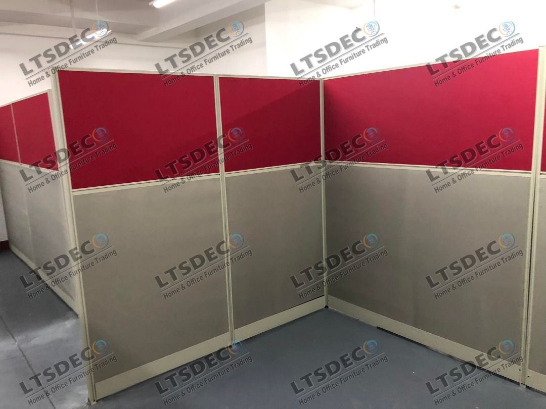 HIGH PANEL WALL DIVIDER OFFICE FURNITURE AND PARTITION on Carousell