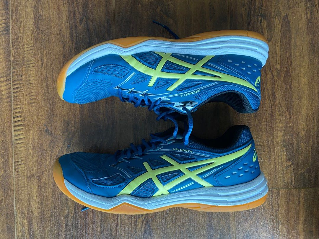 kasut badminton nike