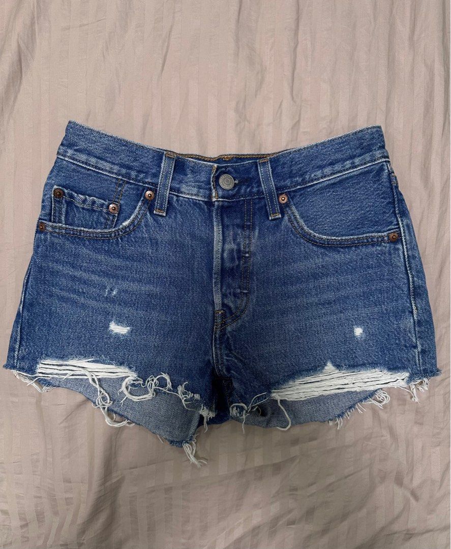 Levis 501 indigo avenue store
