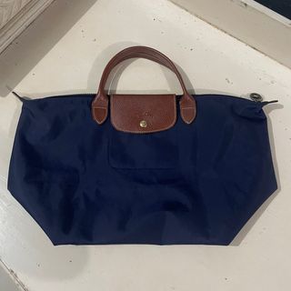 (Kategori: ) berada di . Dikirim oleh badbunny0109 (ID iklan 1246239957, Gambar 1). Deskripsi: .