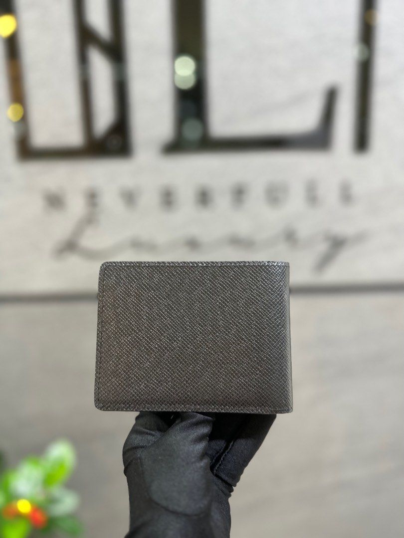 Louis Vuitton Multiple Wallet Black Taiga