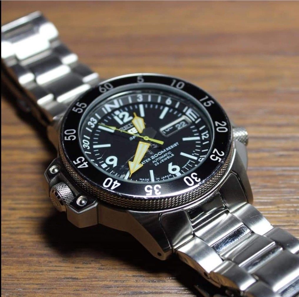 Seiko skz211 deals