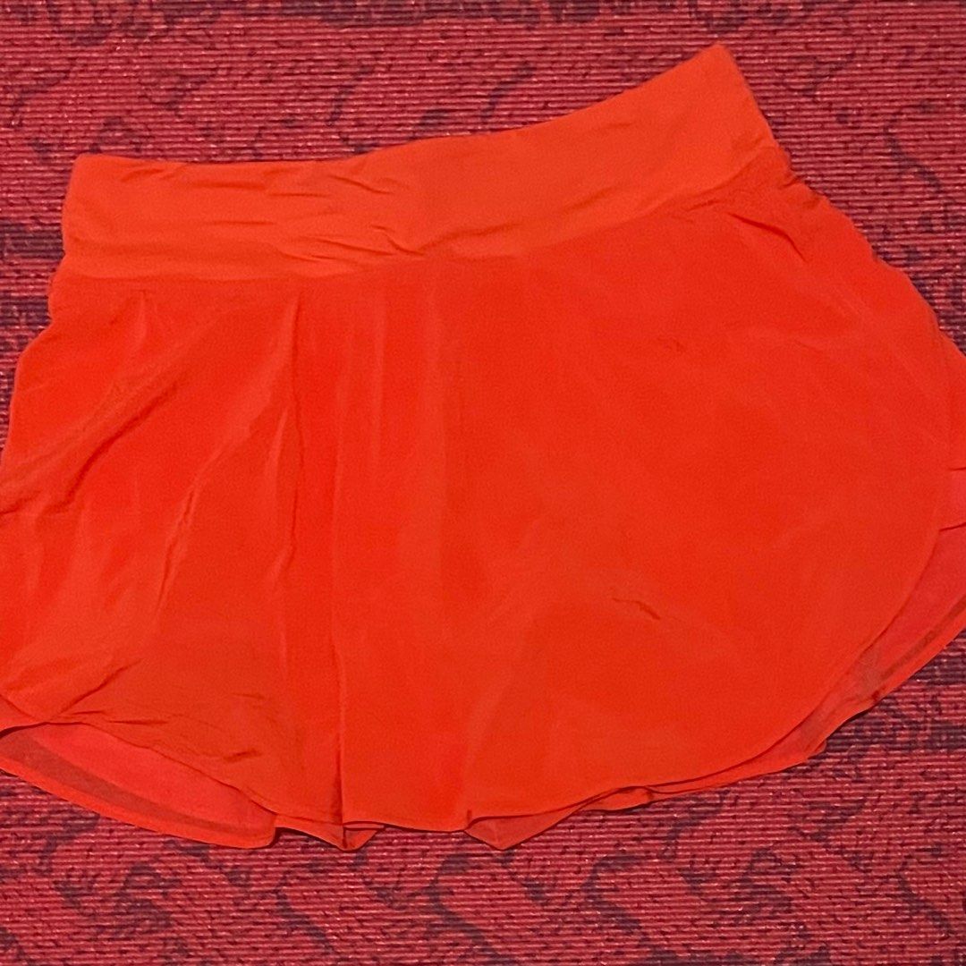 Lululemon Flutter Hem HR Tennis Skirt on Carousell