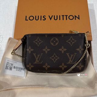 Lv Mini Pochette Accessoires 2021 Xmas Animation Japan, Luxury, Bags &  Wallets on Carousell