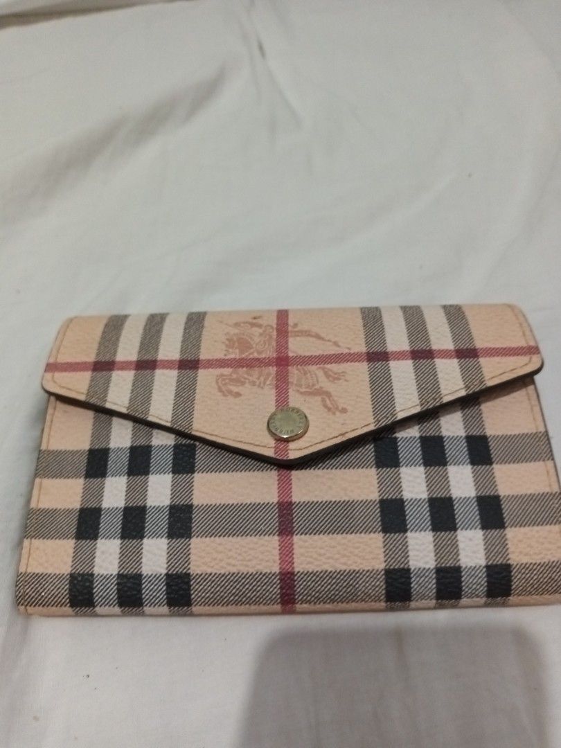 Burberry 1983 check clearance envelope card case
