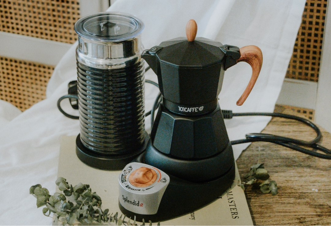 Moka + Milk Froth Set, TV & Home Appliances, Kitchen Appliances, Coffee