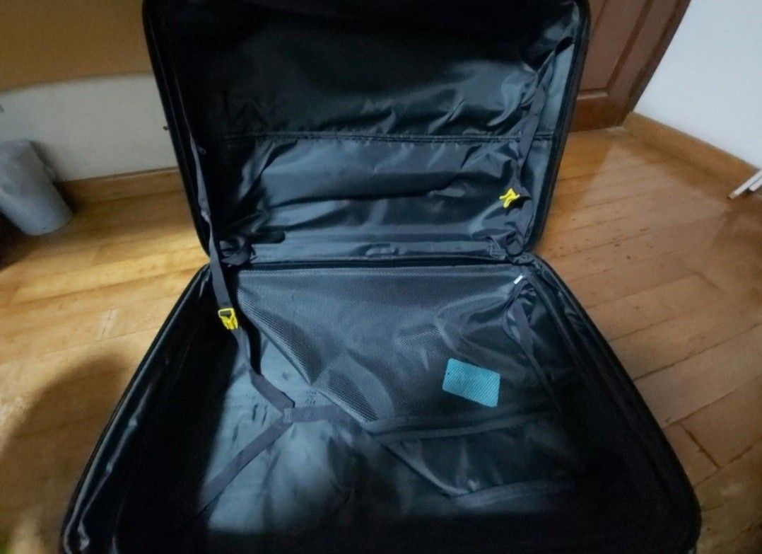 New Yorker Luggage 28 inch, Hobbies & Toys, Travel, Luggage on Carousell