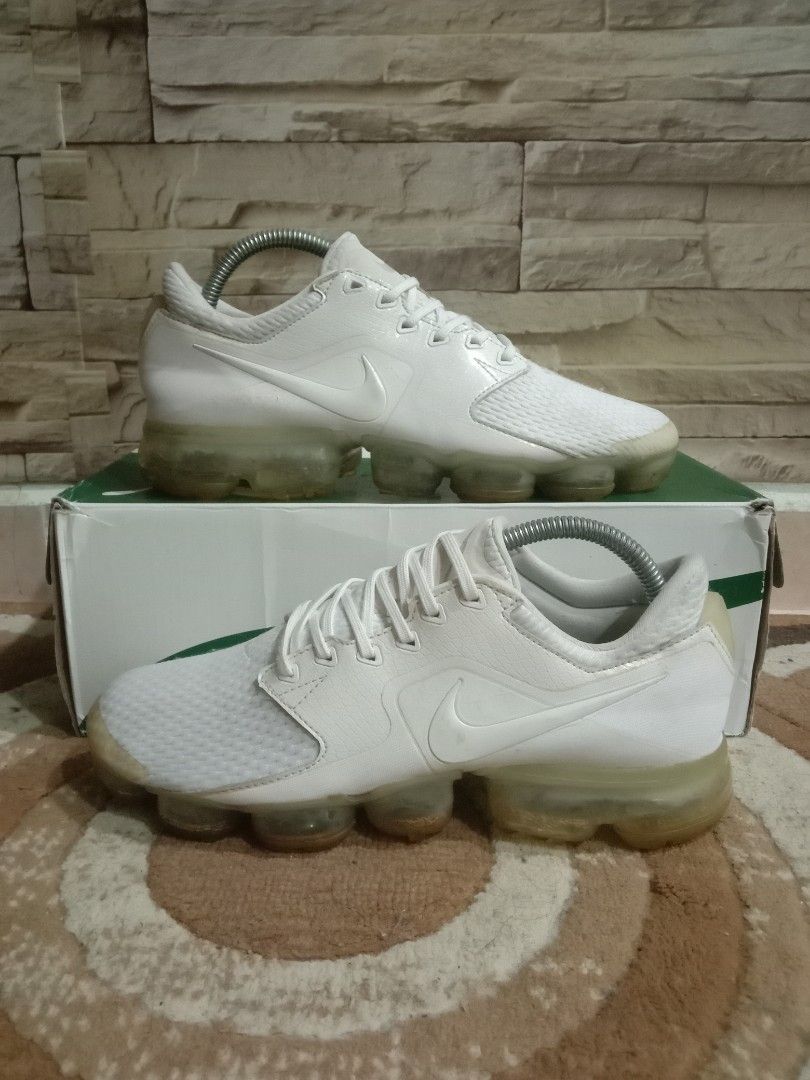 Nike vapormax discount uk white