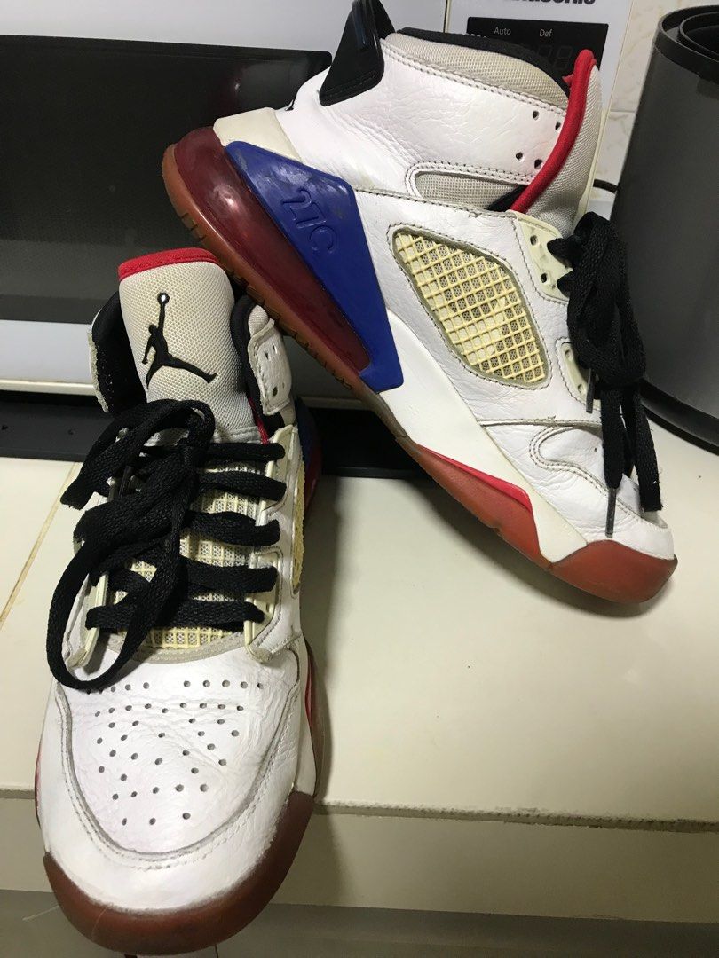 Nike Jordan Air Mars 270 Men s Fashion Footwear Sneakers on