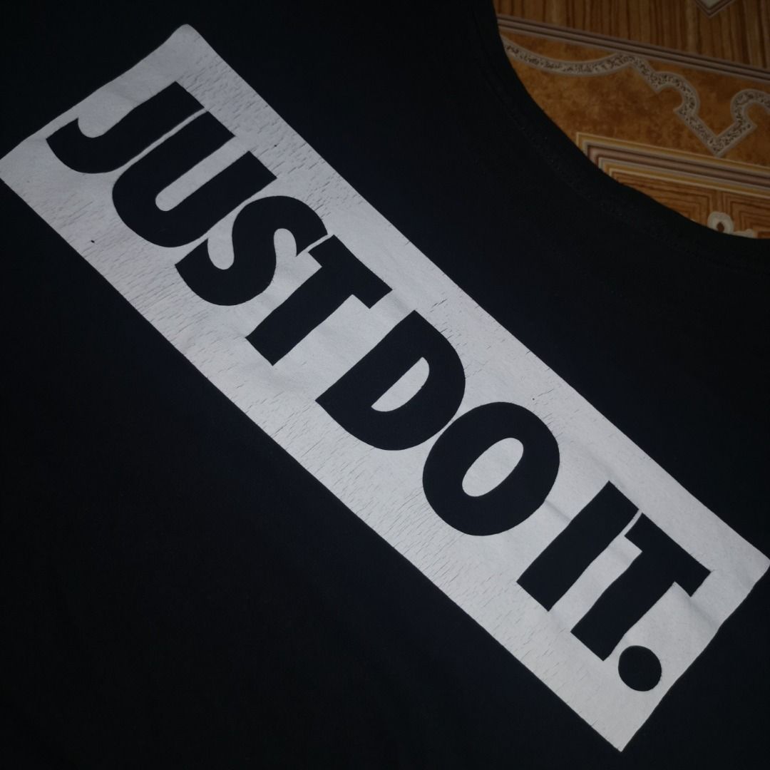 Nike Just Do It T-shirt (Black) 3XL L28 x W28, Men's Fashion, Tops