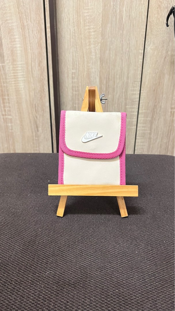 Nike women wallet, Women's Fashion, Bags & Wallets, Wallets & Card holders on Carousell