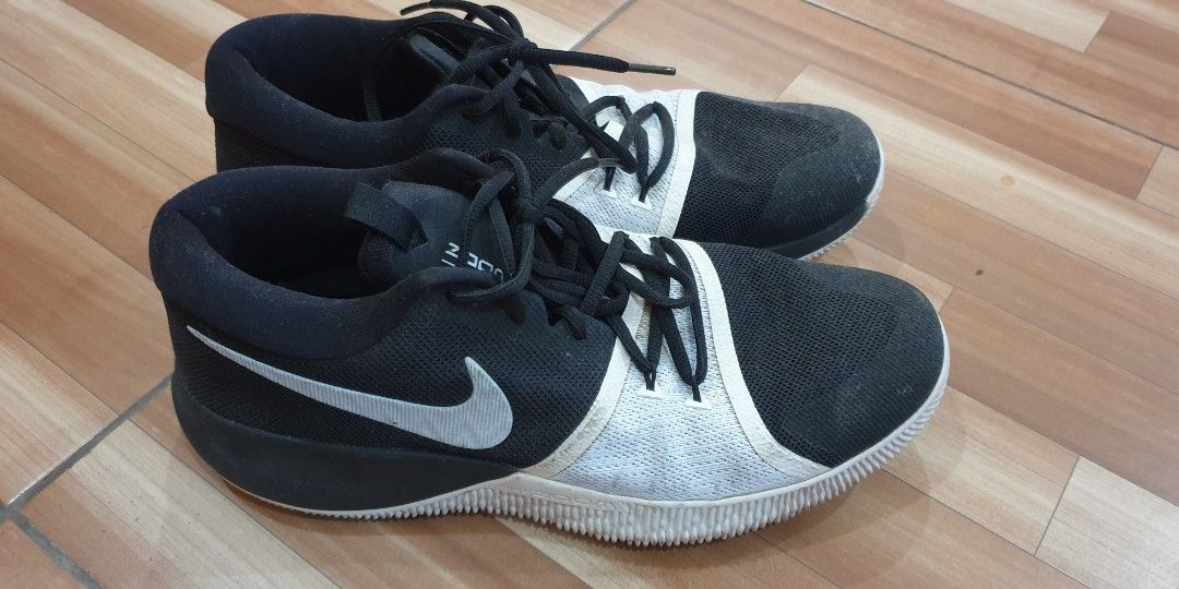 womens nike zoom black and white