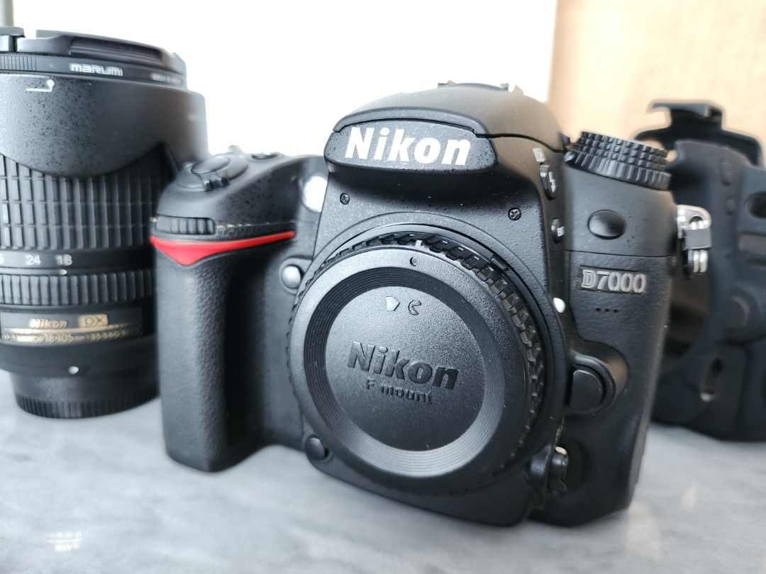 Nikon D7000 + Flash SB700, Photography, Cameras on Carousell