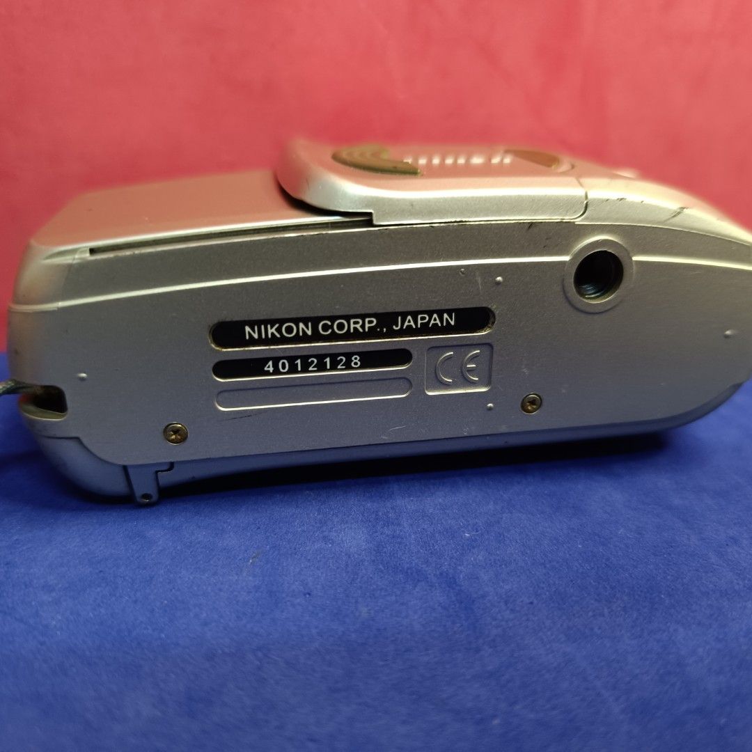 NIKON Lite Touch Zoom 70W AF Quartz Date Film Camera, Photography