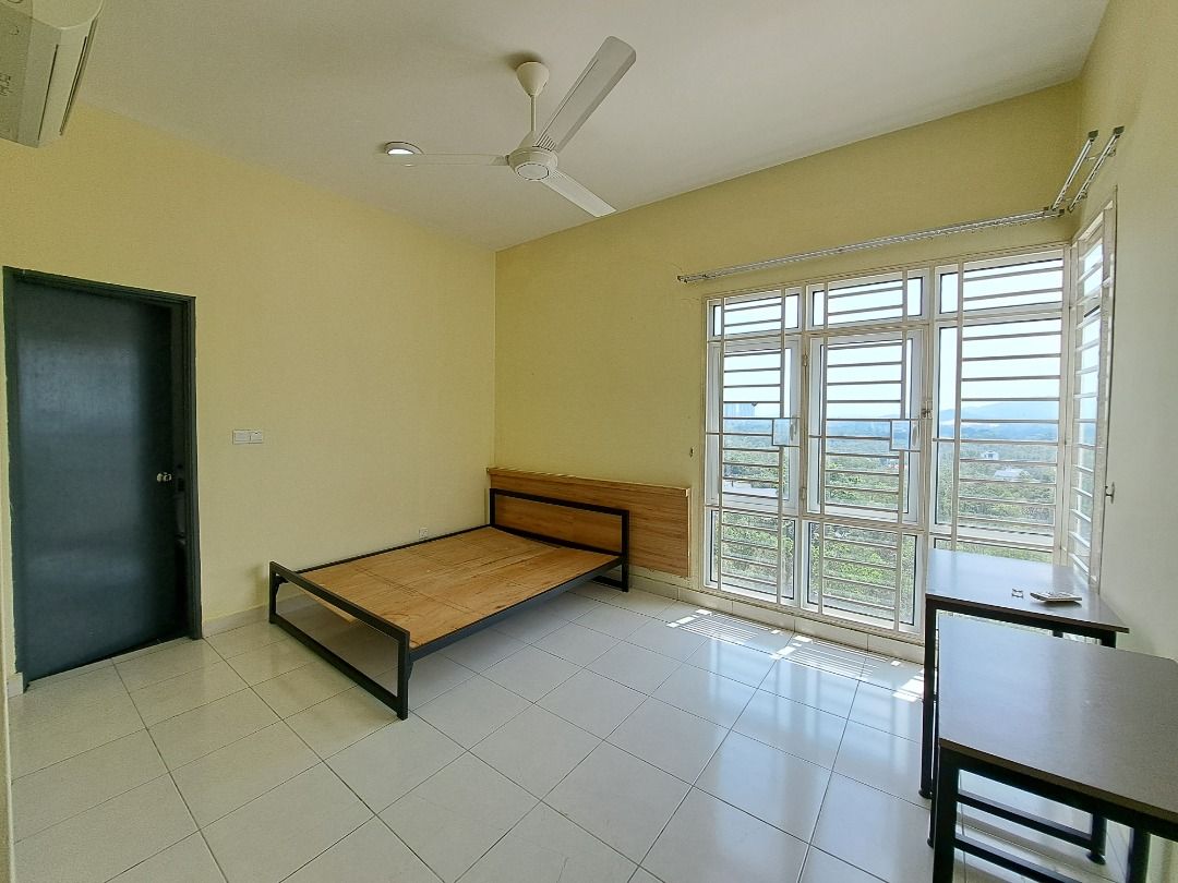 Nilai, Mesahill, Fully Furnished 3 Room balcony Block A Level 10