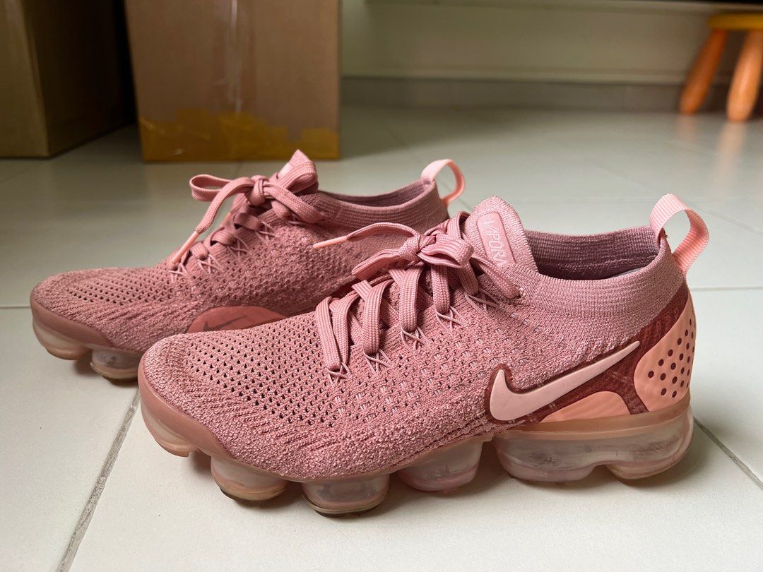 mens pink vapormax