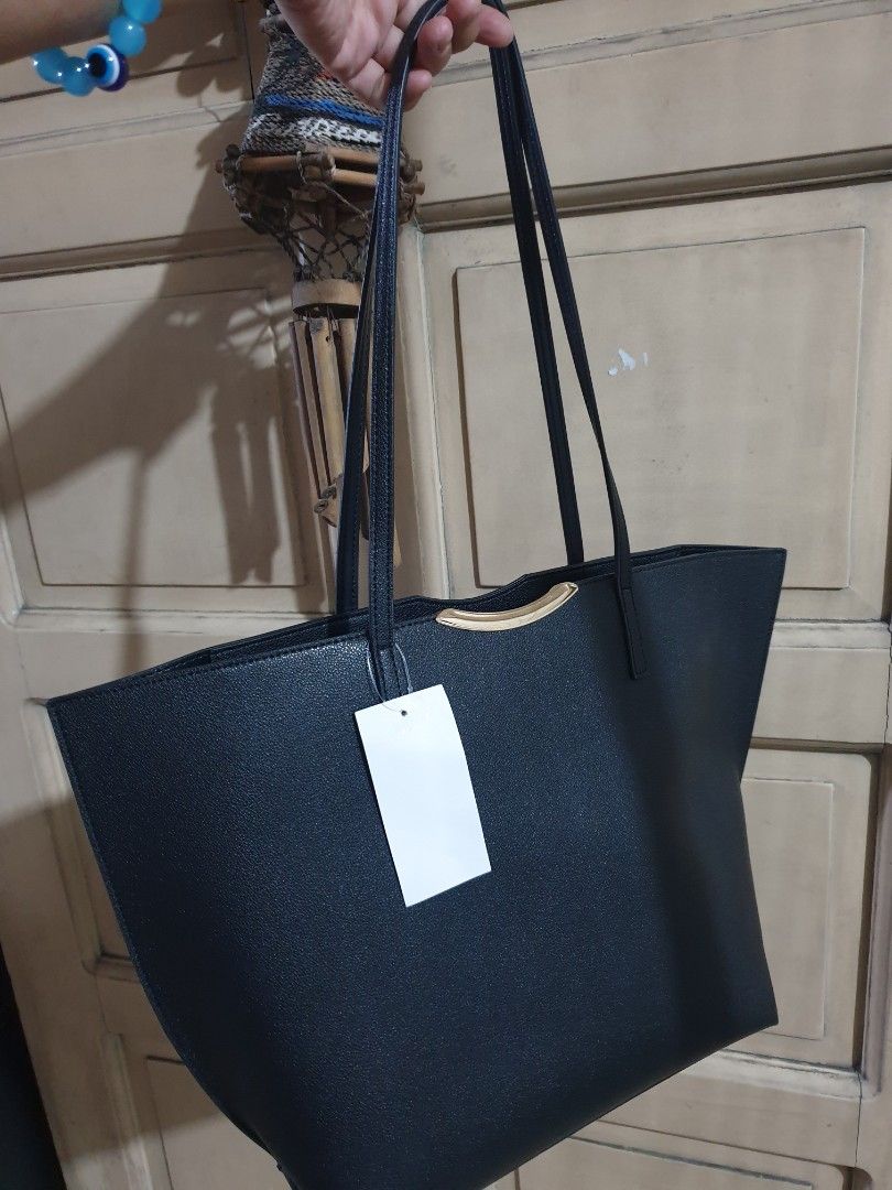 Plain black shoulder online bag