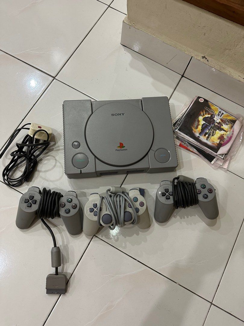 Official Sony PlayStation 1 PS1 Console Complete w Controller