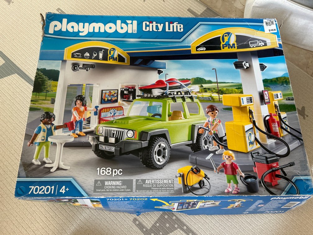 Playmobil city life station 70201, Hobbies & Toys, Toys & Games on Carousell