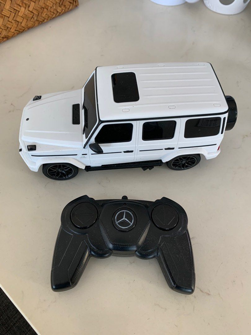 RASTAR Mercedes Remote Control Car, Hobbies & Toys, Toys & Games on