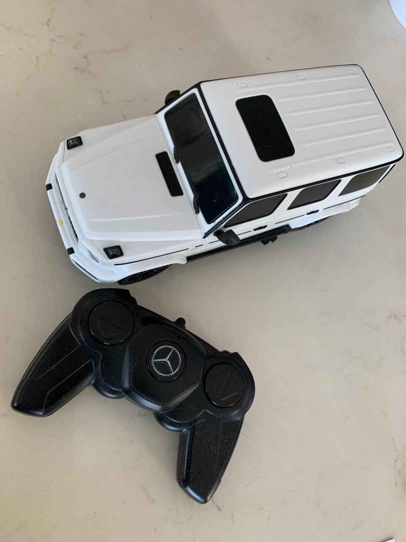 RASTAR Mercedes Remote Control Car, Hobbies & Toys, Toys & Games on