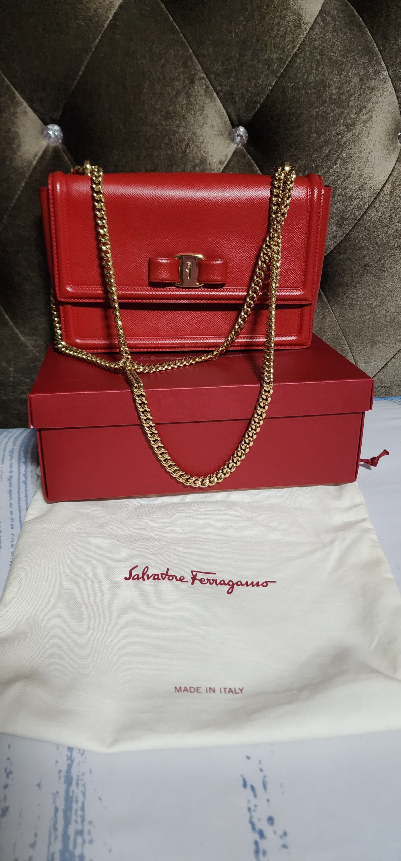Salvatore ferragamo discount red purse