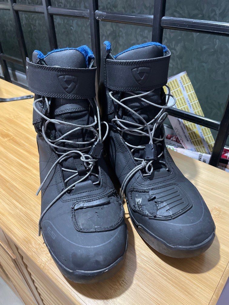 Revit scout H2o boots, Motorcycles, Motorcycle Apparel on Carousell