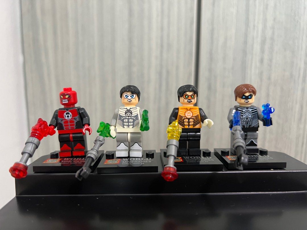S World Minifigurines Hobbies Toys Memorabilia Collectibles