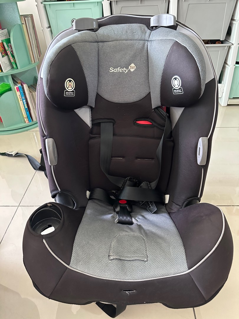 Safety 1st store multifit car seat