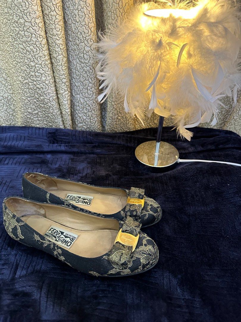 Cloth ballet flats store