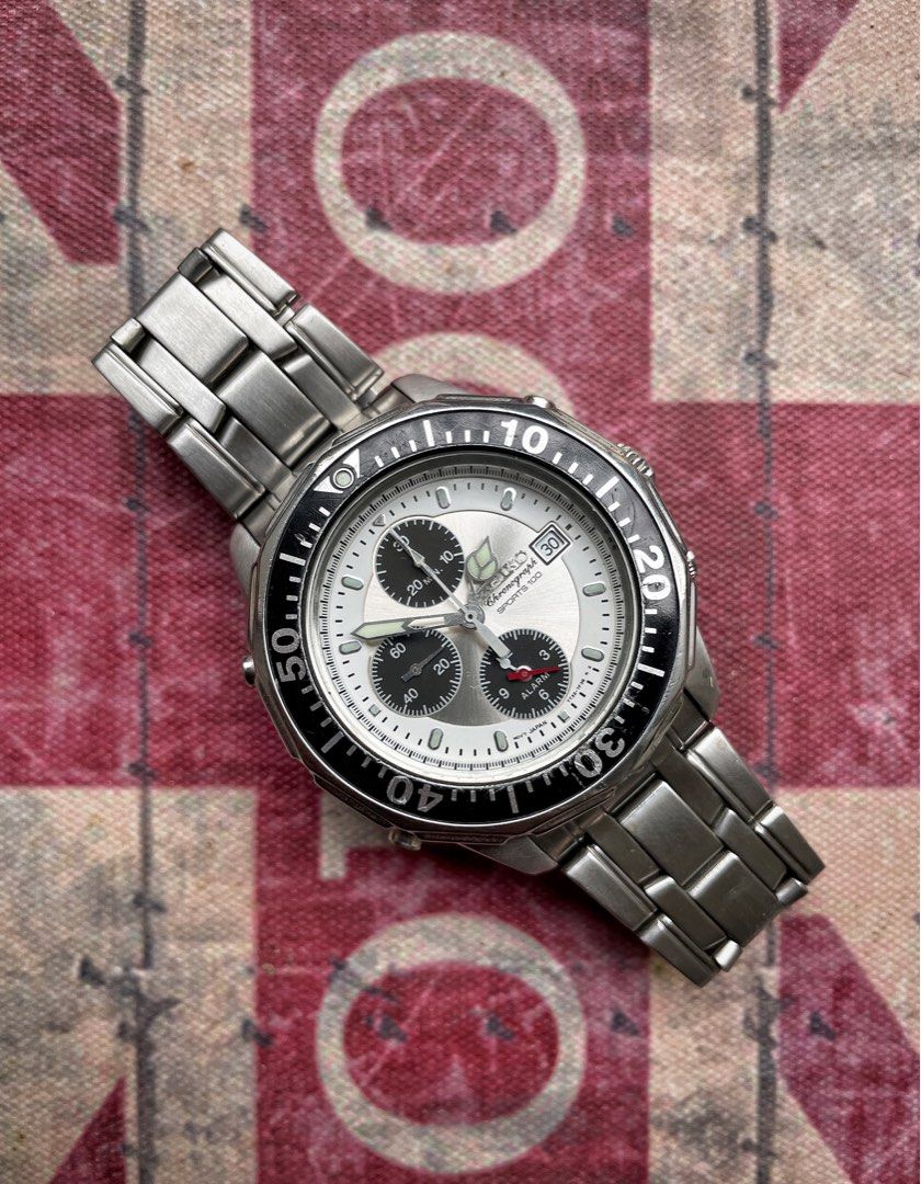Seiko sports clearance 100 alarm chronograph