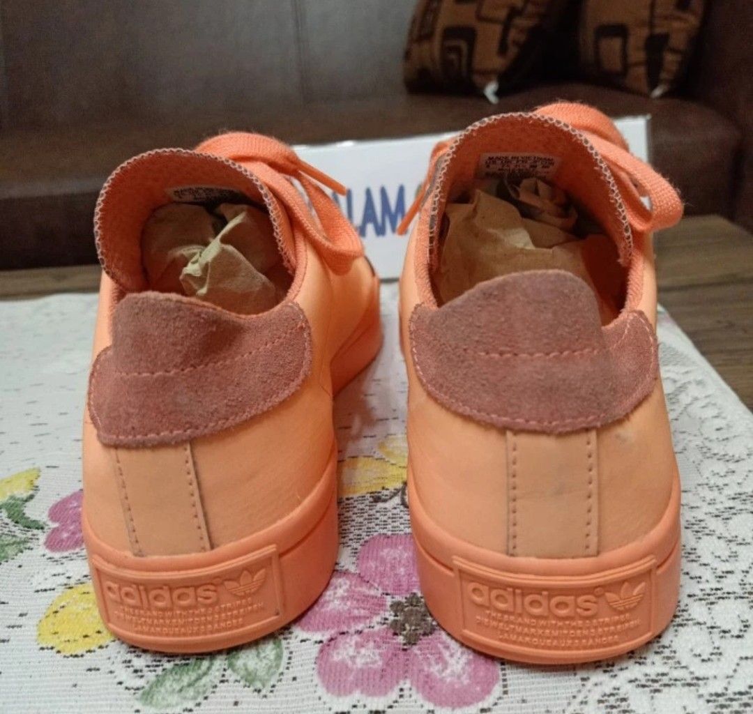Sepatu Adidas Court Vantage Adicolor Size 41 1 3 LIKE NEW