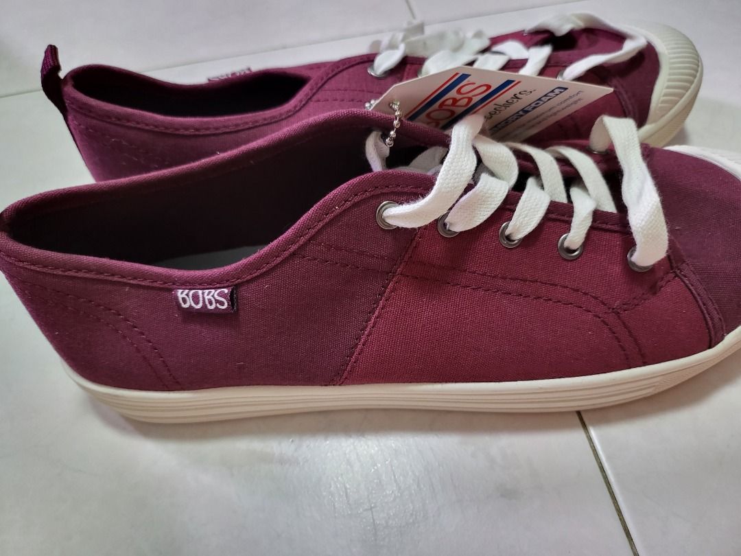 Red walking clearance shoes