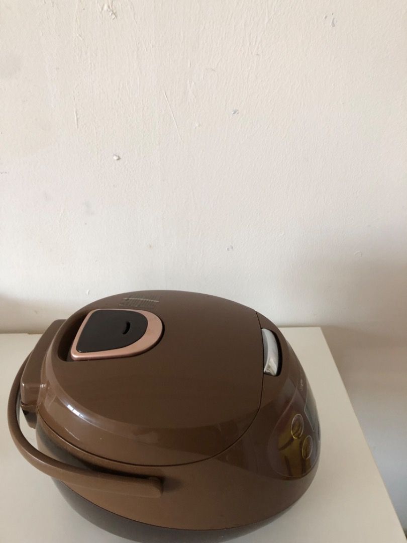 SONGCHO Traditional Electric Claypot Rice Cooker, TV & Home Appliances