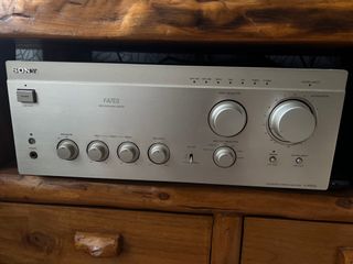 （分類：）位於 。 由 tylersham 提交（商品編號 1246229467，圖片 1）。簡介： 。