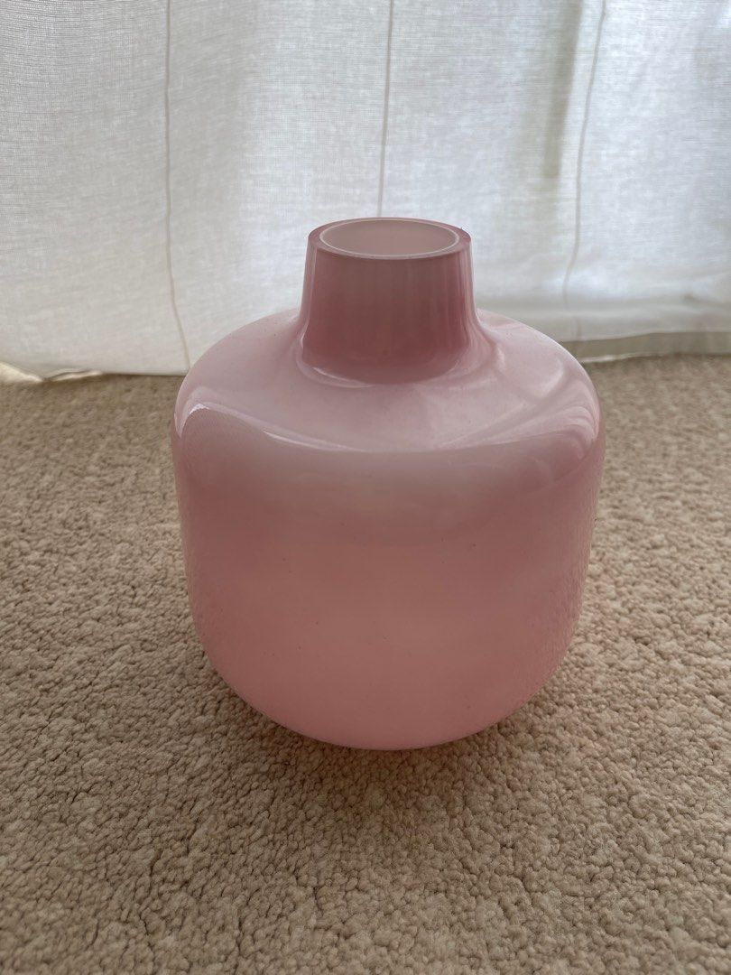 spotlight vase, Furniture & Home Living, Home Decor, Vases & Decorative