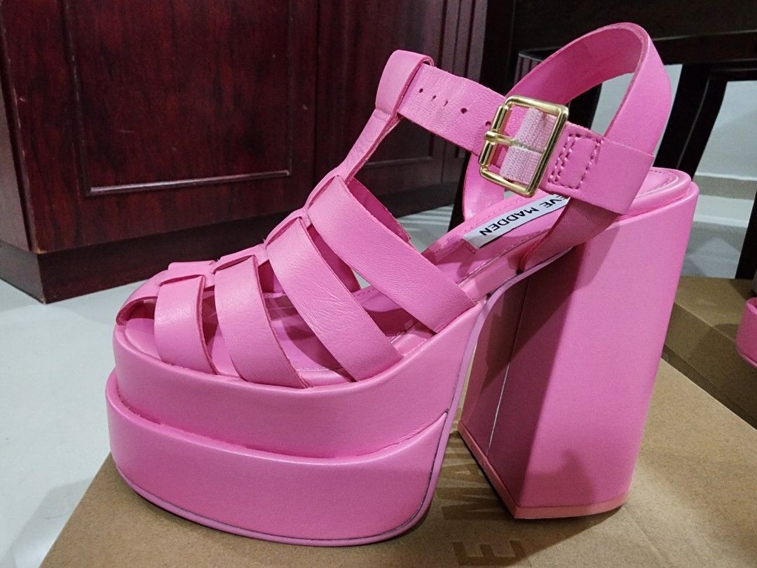 Steve madden sales pink wedges