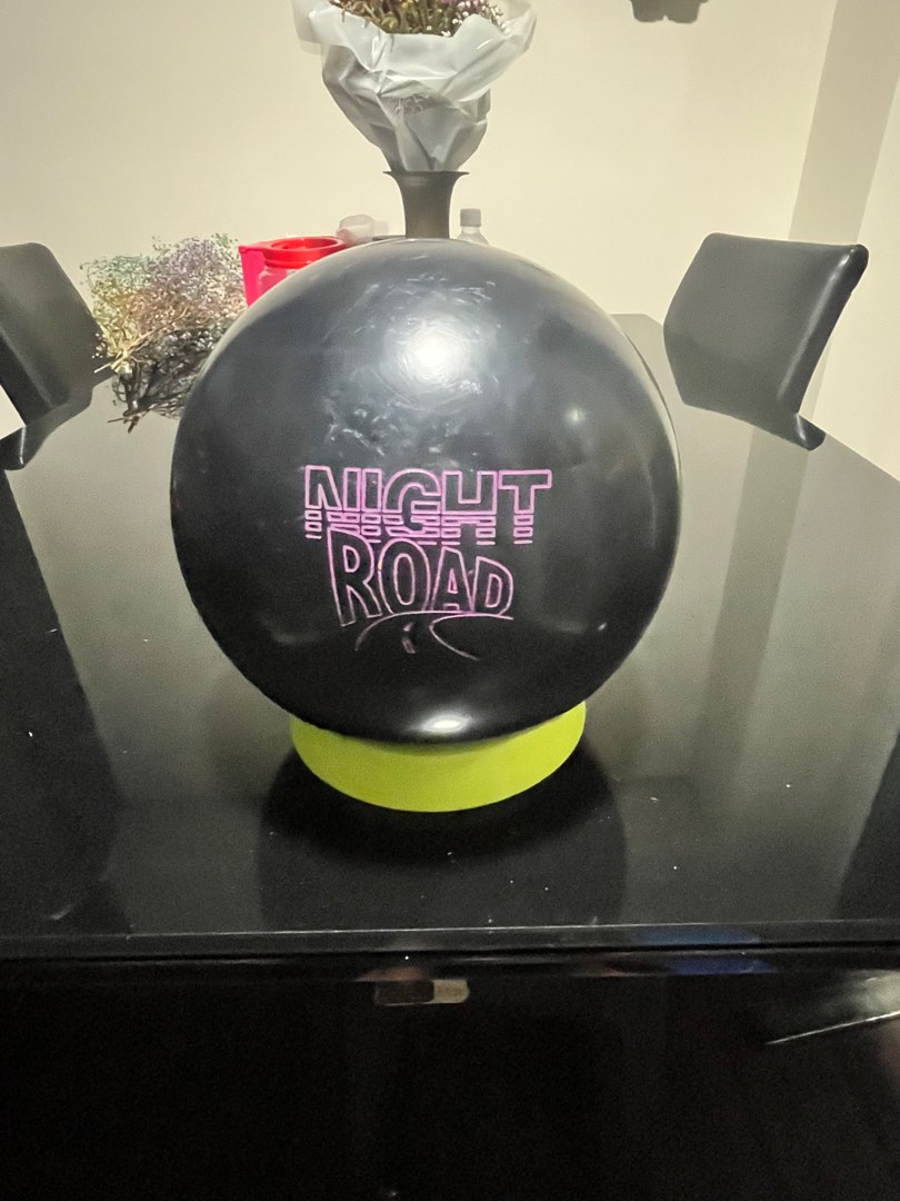 Storm Identity Bowling Ball 15lb Storm Night Road Bowling Ball