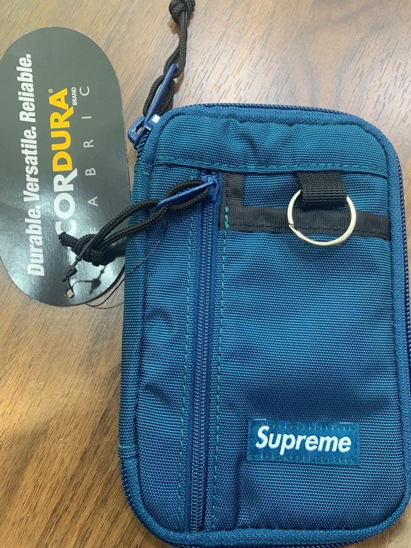 Supreme FW19 Small Zip Pouch Review - Actually A Wallet? 