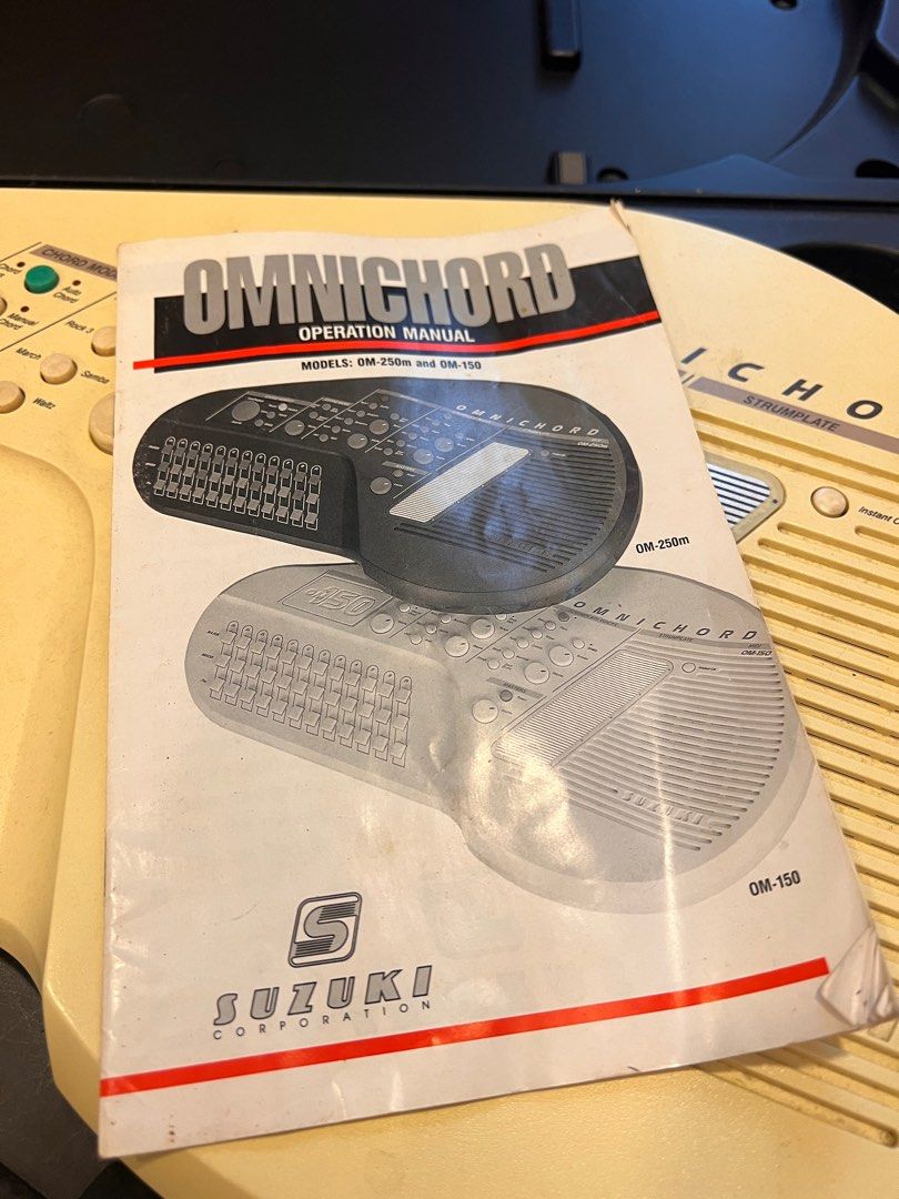 Top Chargeur * Netzadapter, Ladegerät, 12 V, für Synthesizer Suzuki Omnichord Qchord OM100 / OM150 / OM200 / OM300
