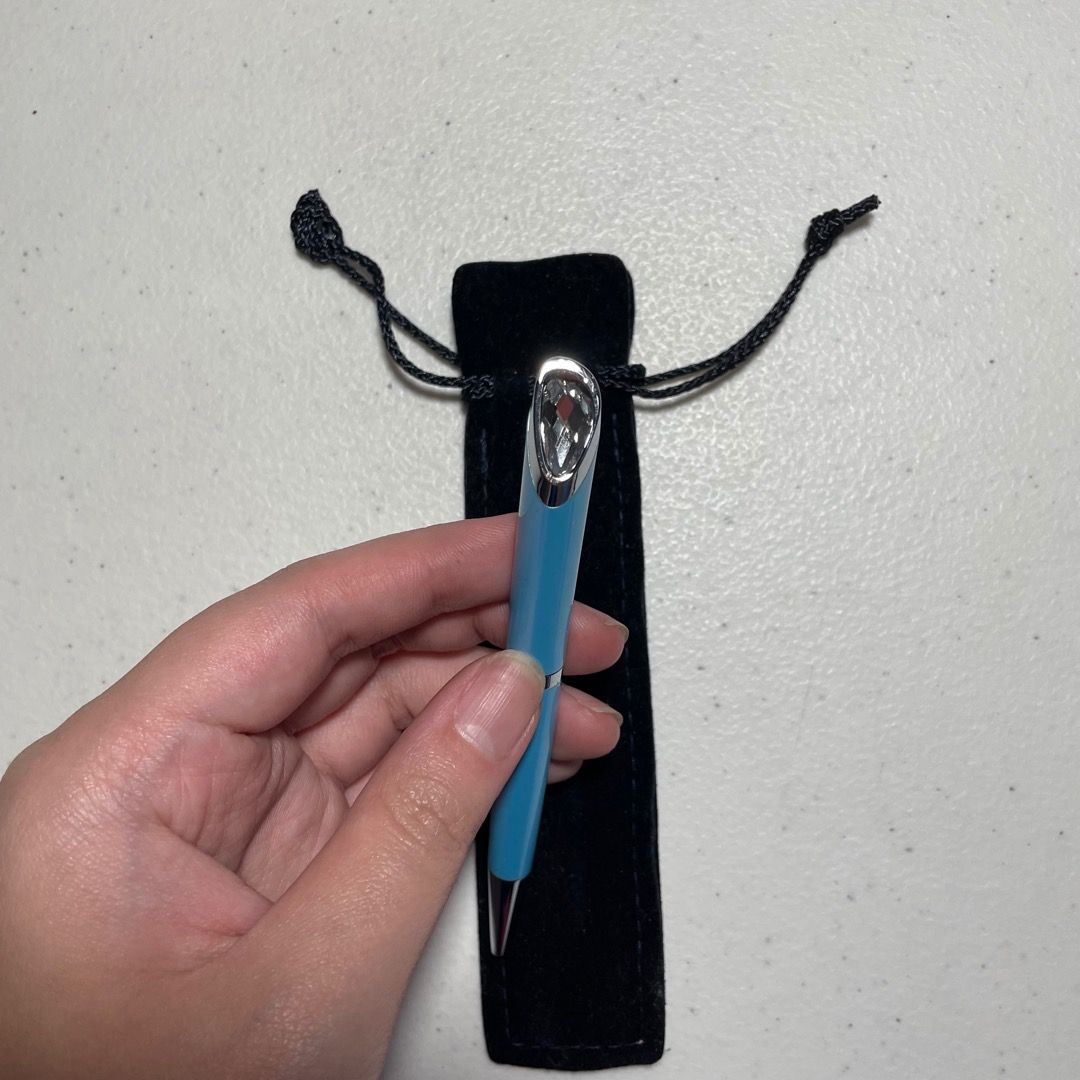 Swarovski Ballpen Blue with Diamond Top (Category: Stationery & School Supplies) located in Quezon City. Submitted by jamillechua (Listing ID 1246305735, Image 2). Description: *BRAND NEW *RECEIVED AS A GIFT.