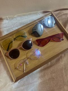 (Category: ) located in . Submitted by declutterseries_ (Listing ID 1246315931, Image 1). Description: .
