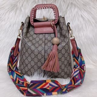 tas selempang wanita/ top handle gucci sz 24,5*10,5*28