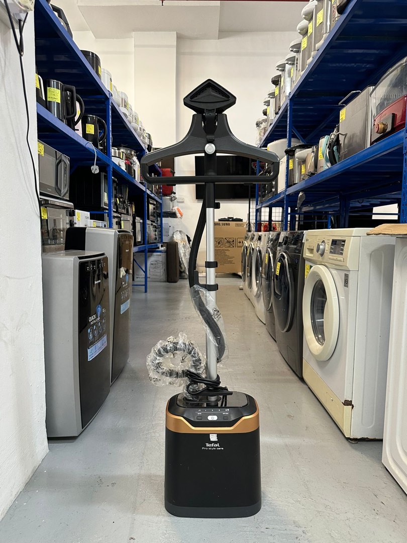 TEFAL PRO GARMENT STEAMER IT8460 ( 1800W ), TV & Home Appliances, Irons