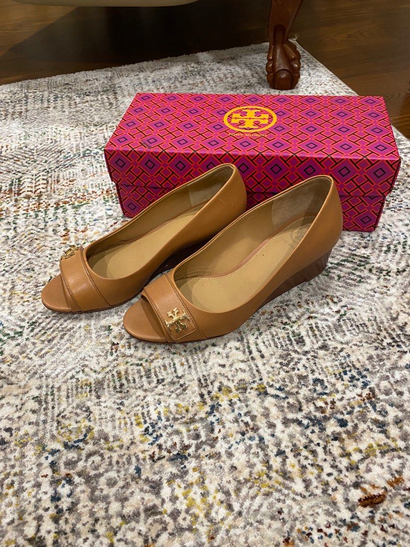 Kira open toe wedge sale