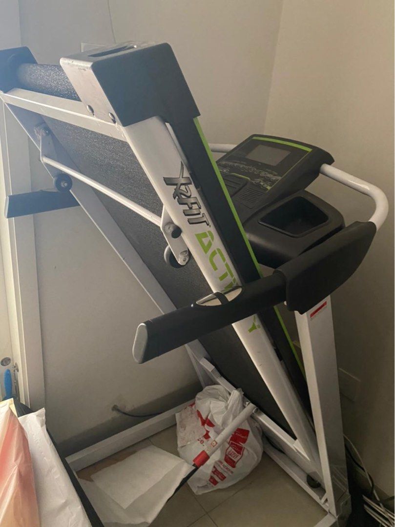 Bodymax treadmill t70 deals