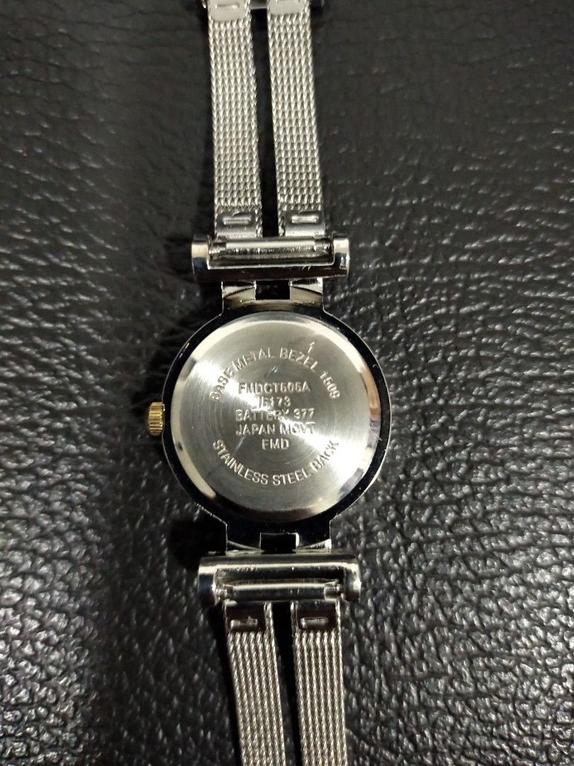VALLETTA QUARTZ WATCH Women Selling Cheap At Only RM88 3011