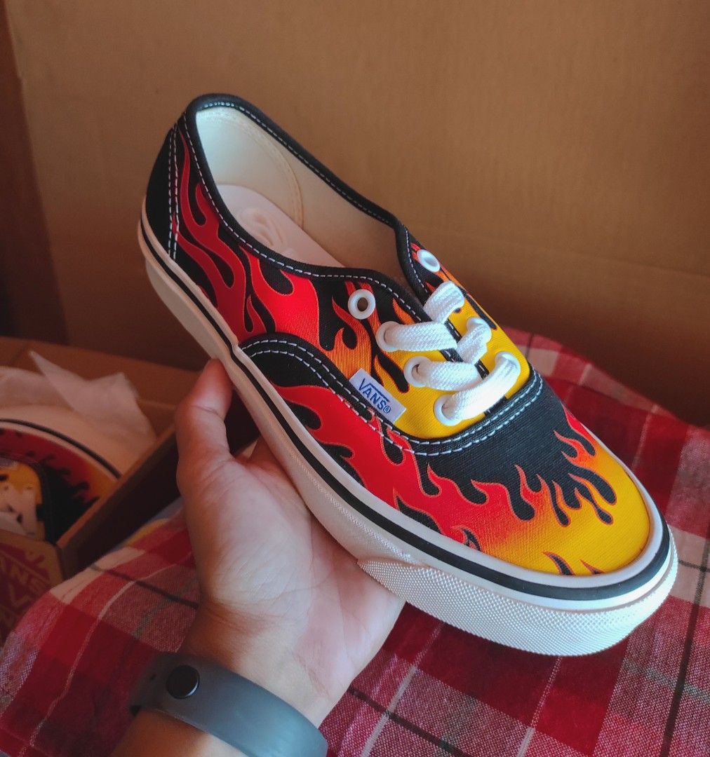 Vans with flames women's online
