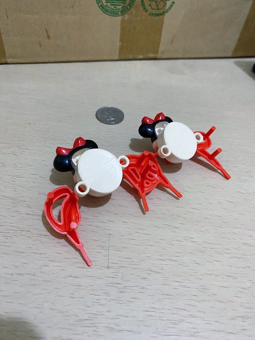 (Vintage) 1989 Minnie Mouse Disney Mickey & Pals Shoelace Bow