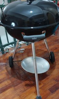 Weber Kettle Charcoal Grill (57cm)